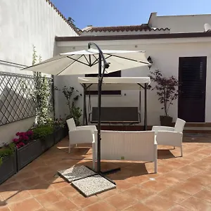 Appartamento Delle Magnolie Quite Place Next To The Sea, Palermo